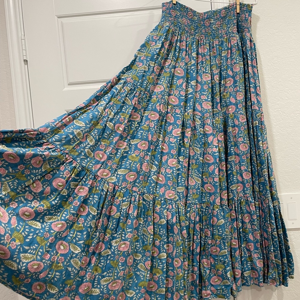 NATURAL LIFE Blue Floral Tiered Maxi Skirt - Picture 4 of 10
